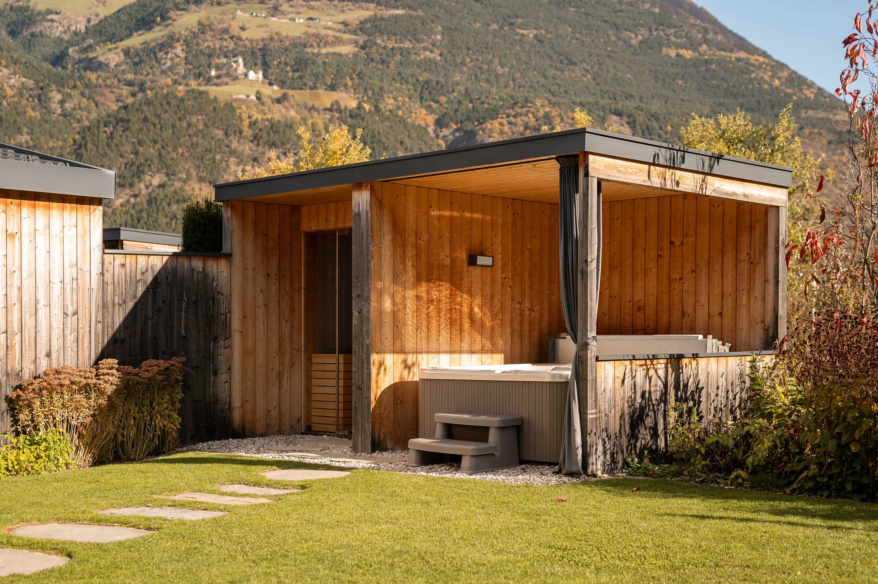 Private SPA Chalets Südtirol Amolaris Whirlpool Sauna