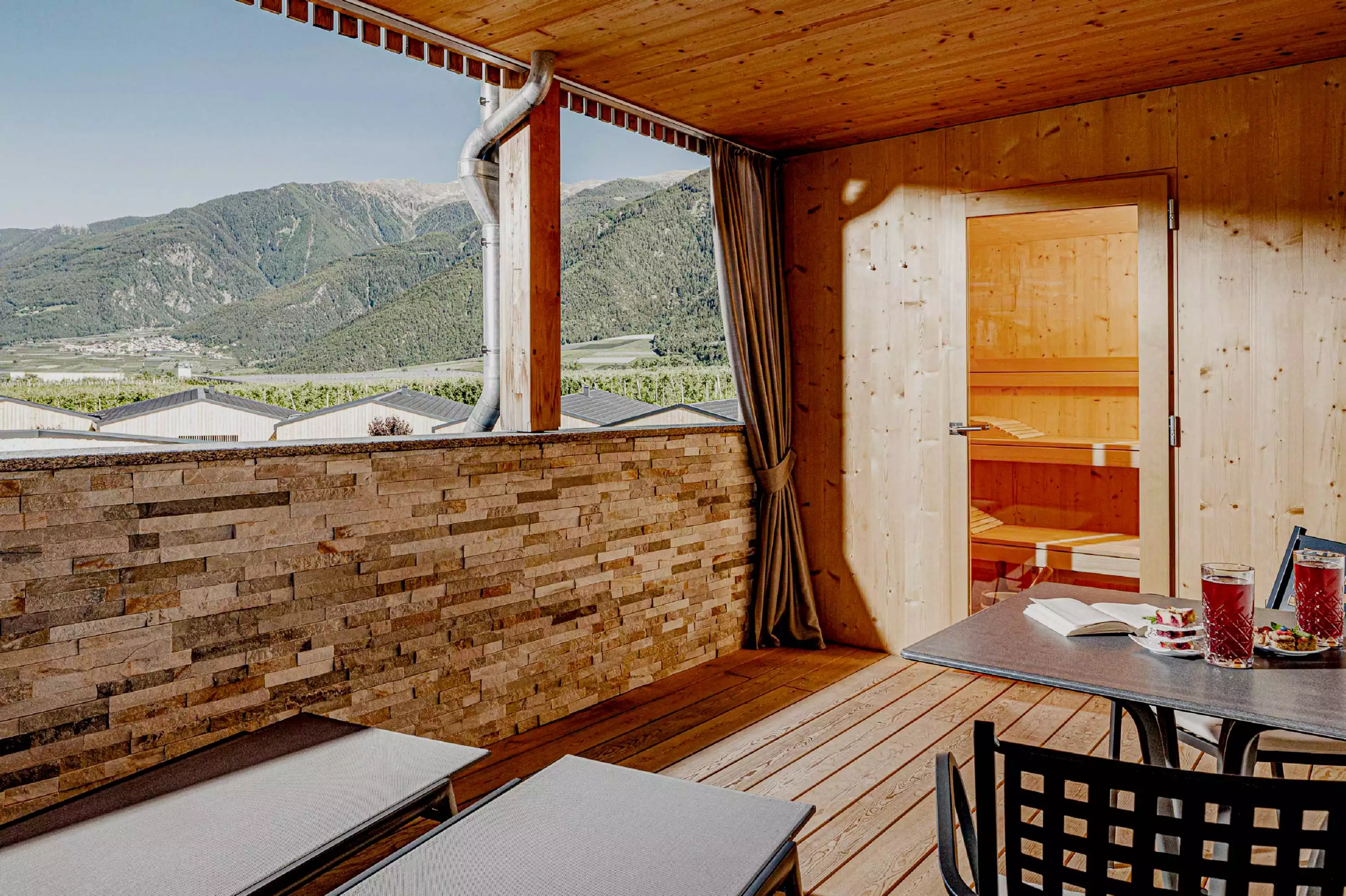 SPA Suiten Südtirol Ferienwohnung mit Sauna Amolaris