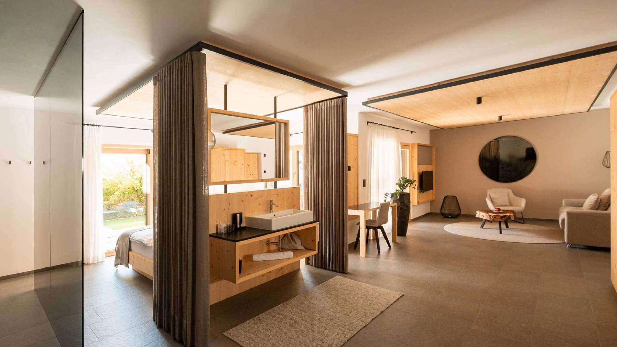 Lodge Garden Spa Retreat